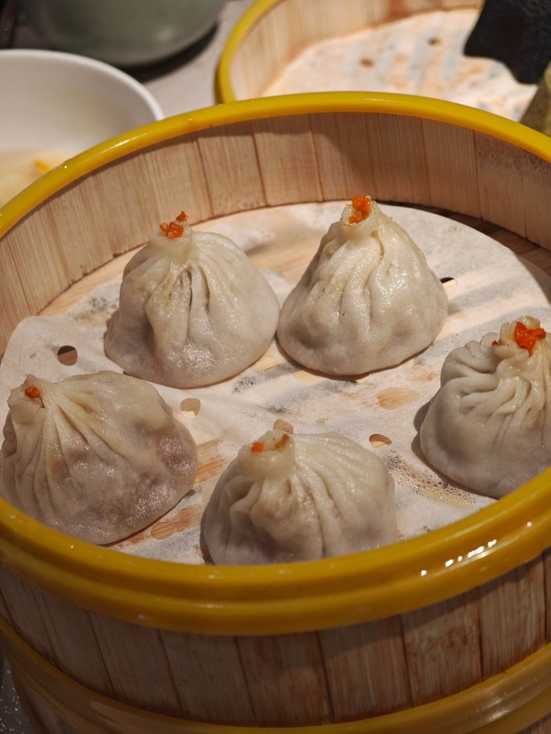 在繁忙的都市生活中，寻找一家好吃的小吃店成了不少人的日常任务。如何才能找到既美味又实惠的好去处呢？
