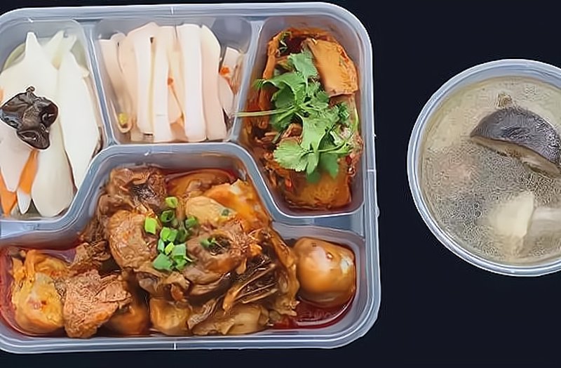 特色小吃：传统美食的魅力